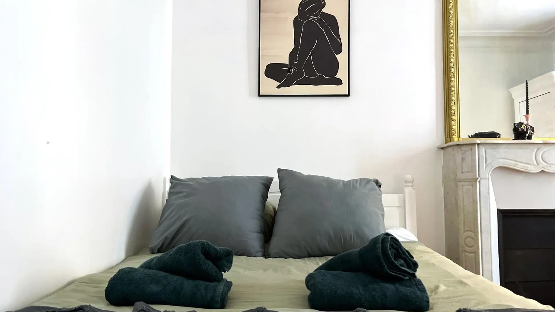 Lovely Haussmannian Flat In Montparnasse París