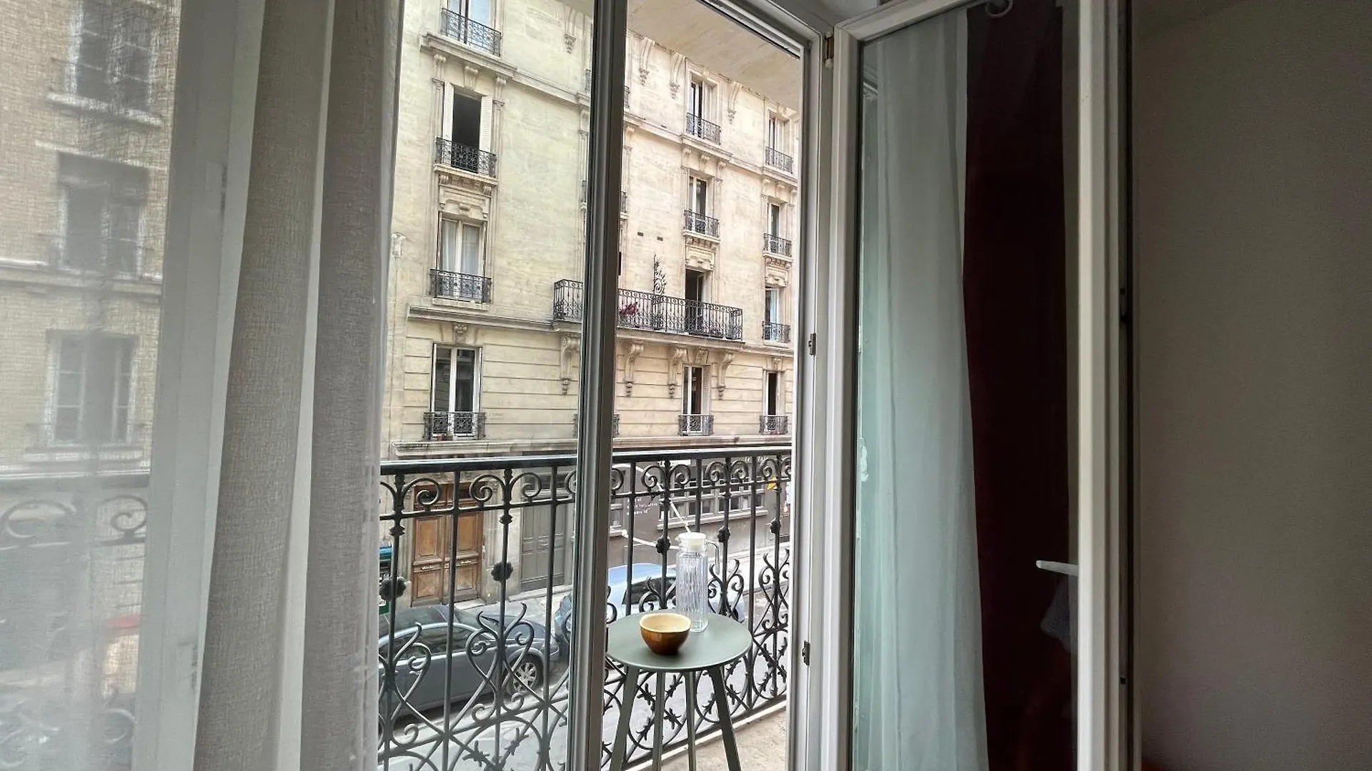 Lovely Haussmannian Flat In Montparnasse París Francia